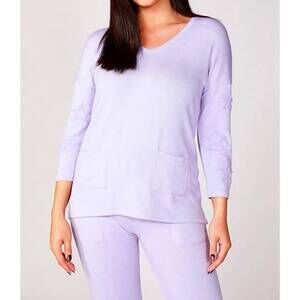 NEW FRENCH KYSS 2 pocket top with star in lilac